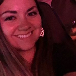 Meet your Posher, Kaitlyn